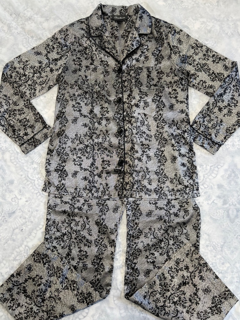 Chanteuse 2 Piece Satin Floral Print Pajama PJ Lounge Set Size Medium *READ